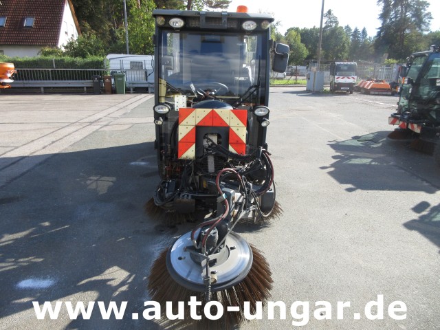 Hako - CM 1600 Kehrmaschine 4x4 Baujahr 2018 3 Besen MOTORSCHADEN