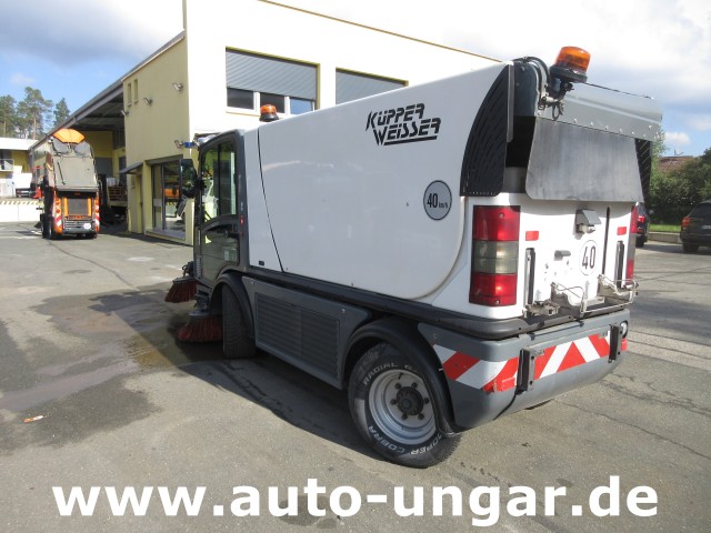 Boschung - S3 Kehrmaschine urban sweeper Wildkrautbesen Allradlenkung