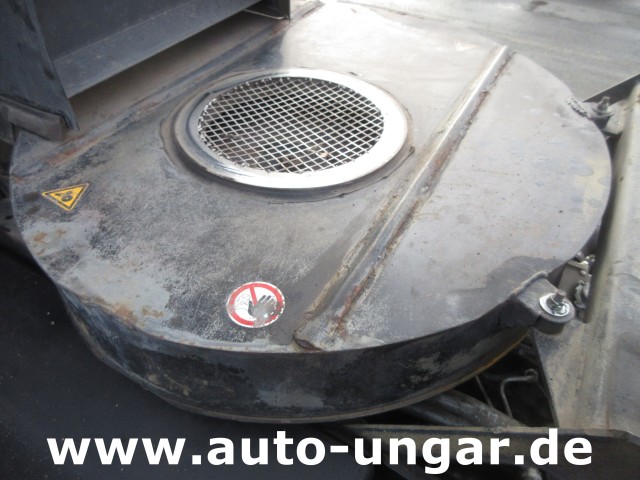 Nilfisk - CR3500 Geräteträger Kommunalfahrzeug 4x4 Kehrmaschine Schmidt Flexigo