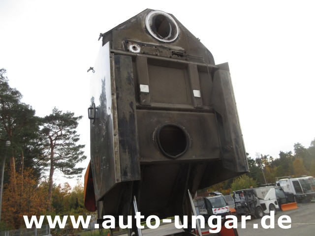 Nilfisk - CR3500 Geräteträger Kommunalfahrzeug 4x4 Kehrmaschine Schmidt Flexigo