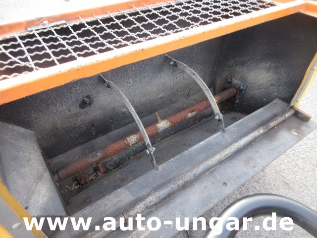 Nilfisk - CR 3500 Winterdienst - Paket Schneepflug Streuer Kipper - Pritsche