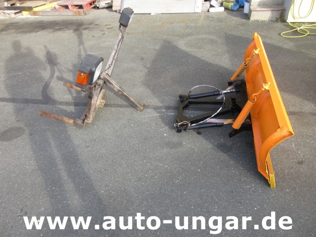 Pfau - Schneepflug 160cm Piaggio mit Fahrzeugträger