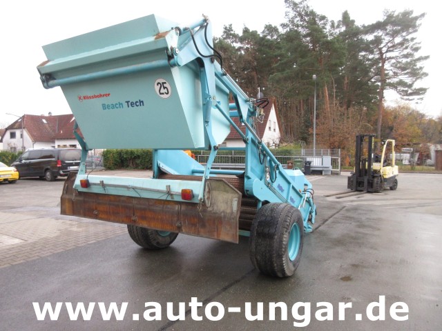 Kässbohrer - BeachTech STR 2000 Cribleuse de Plage  BeachCleaner Strandreiniger عمال تنظيف الشاطئ