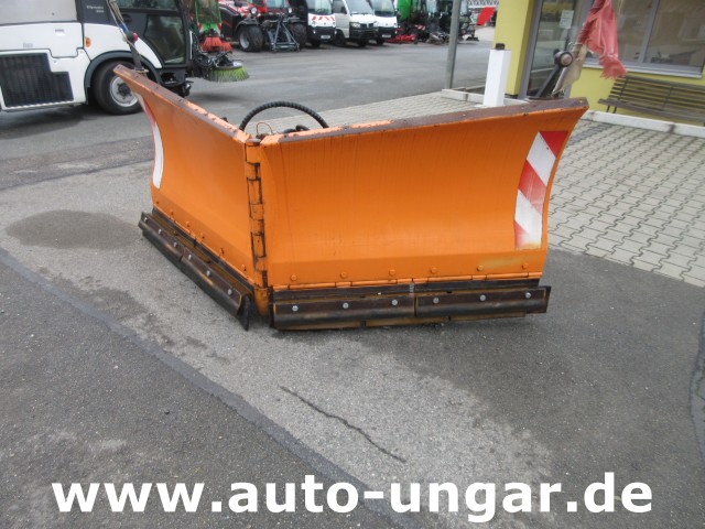 Flötzinger - DKV Vario - Schneepflug 230cm - 260cm Winterdienst