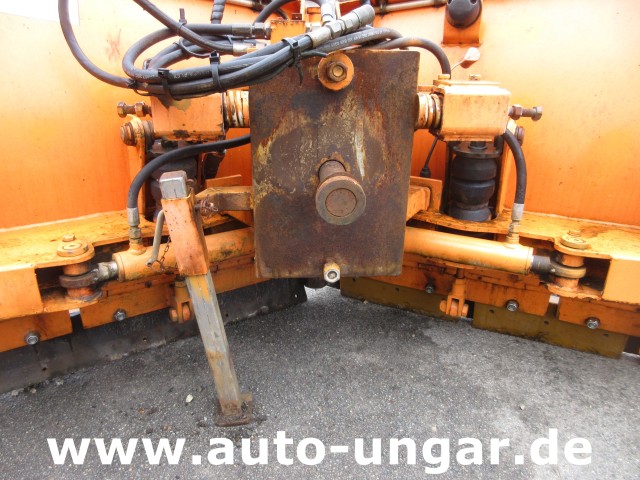 Flötzinger - DKV Vario - Schneepflug 230cm - 260cm Winterdienst