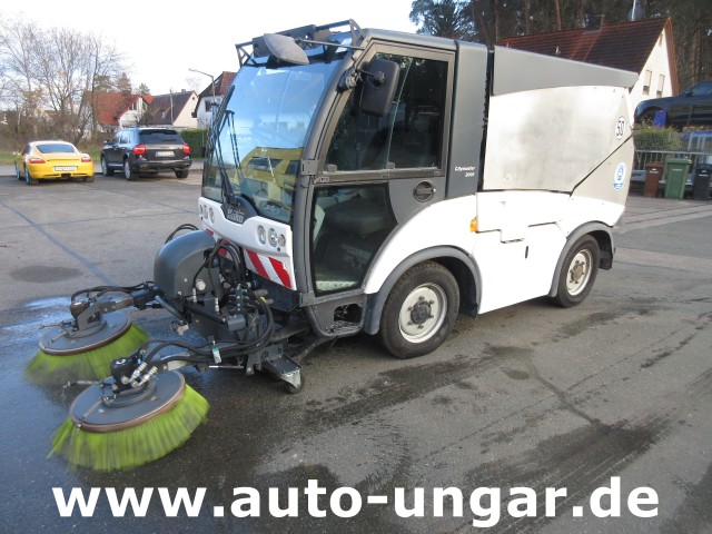 Hako - CityMaster CM2000 2 Besen Baujahr 2015 Kehrmaschine 4-Rad-Lenkung