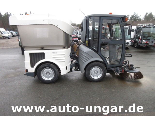 Hako - Citymaster CM 1200  Kleinkehrmaschine 4x4 Geräteträger