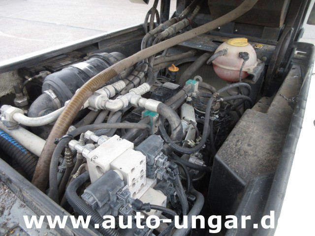 Hako - Citymaster CM 1200  Kleinkehrmaschine 4x4 Geräteträger