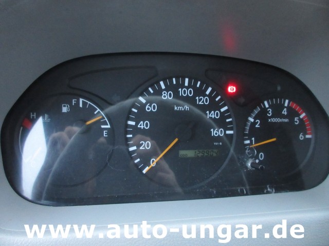 Toyota - Dyna 100 D-4D Müllwagen Faun City Provence Benne 3.000kg  5m³ garbage truck