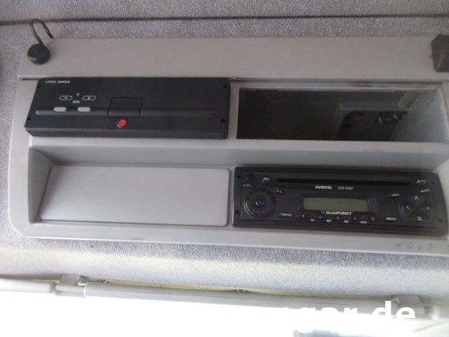 Iveco - Trakker 360 Kipper Allrad 4x4 Kran Palfinger PK 9002 Kommunalhydraulik Winterdienst Euro 5