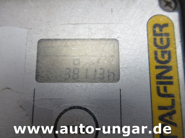 Iveco - Trakker 360 Kipper Allrad 4x4 Kran Palfinger PK 9002 Kommunalhydraulik Winterdienst Euro 5