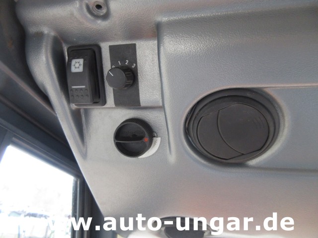 Hako - CityMaster CM1200 Winterdienst 4x4 mit Schneepflug und Salzstreuer