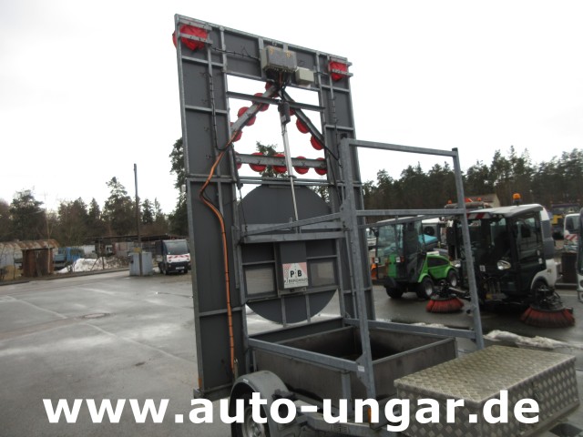 Nissen - A3 Berghaus AM3 Warnleitanhänger Verkehrsleittafel Verkehrsleitanhänger