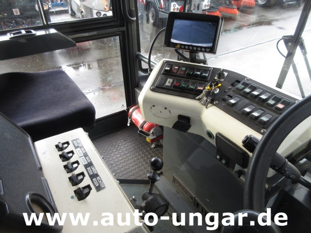 Ravo - 580 Euro 5 2-Besen 50km/h Kehrmaschine Straßenreiniger