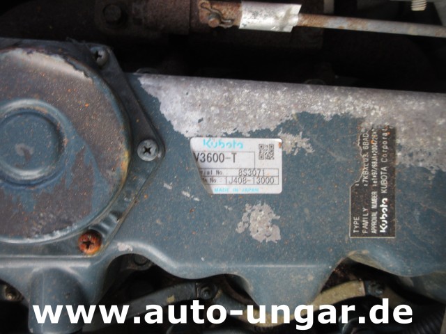 Kärcher - MIC 84 Geräteträger 4x4 mit Frontlader Hoflader Radlader Kommunalfahrzeug