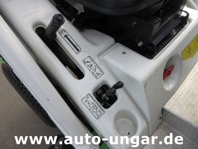 Etesia - Buffalo 4x4 HVHPX 23PS Vanguard 760 Betriebsstunden Mulcher mit Deflektor