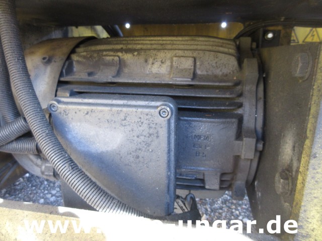 Rofan - BB 4 Battery-Booster Hybrid Diesel Elektro GSE Schlepper Mulag Comet