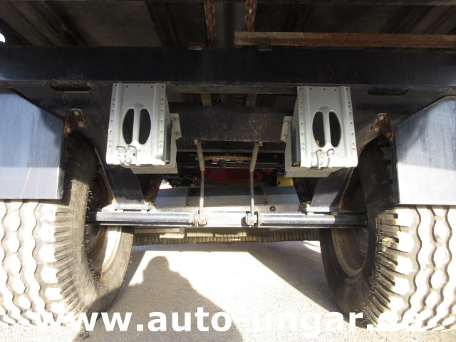 Trilo - S8 Kehrsaugwagen Baujahr 2015 sweep & collect Rasenkehrmaschine Laubsauger