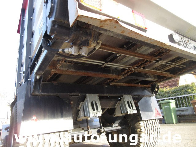 Trilo - S8 Kehrsaugwagen Baujahr 2015 sweep & collect Rasenkehrmaschine Laubsauger