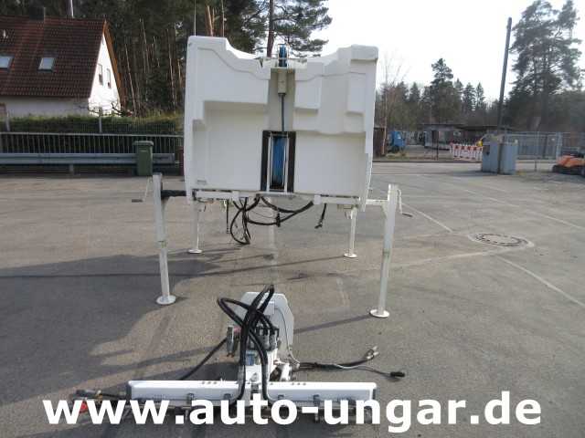 Multicar - CMAR LC860 Schwemmaufbau Laveuse Streetwasher Tremo