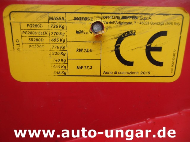 Ferrari - PG 220D  Großflächenmäher Parkmäher Lawn Mower Hochentleerung