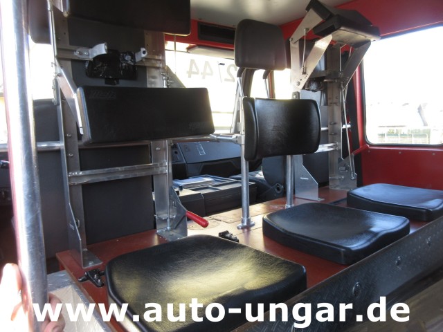 Mercedes - 1224 AF 4x4 Metz LF16 Feuerwehr Doka 9-Sitzer Sperren