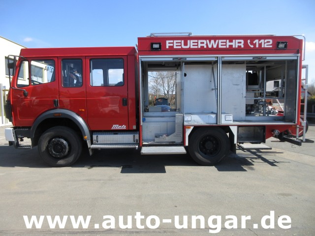 Mercedes - 1224 AF 4x4 Metz LF16 Feuerwehr Doka 9-Sitzer Sperren