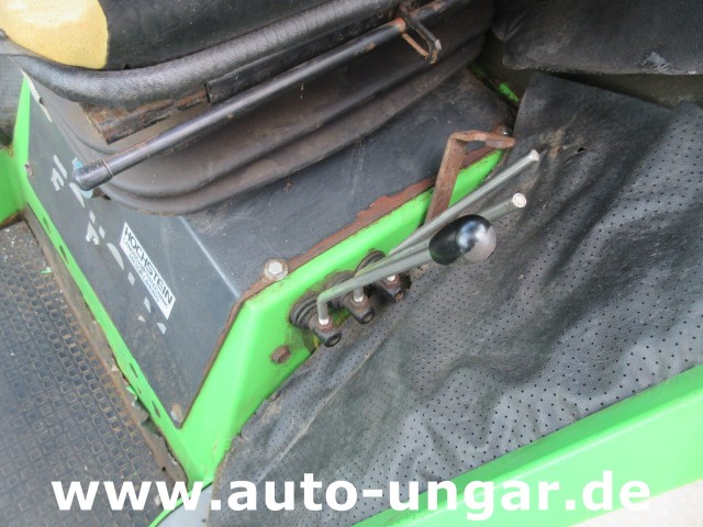 Egholm - ParkRanger 2150 AO Winterdienst Schneebürste & Streuer 4x4 Allrad Nilfisk