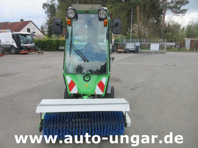 Egholm - ParkRanger 2150 AO Winterdienst Schneebürste & Streuer 4x4 Allrad Nilfisk