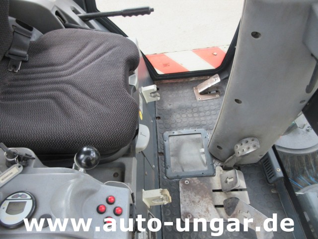 Hako - Citymaster CM1250 Kehrmaschine 4x4  Knicklenkung Kommunalfahrzeug