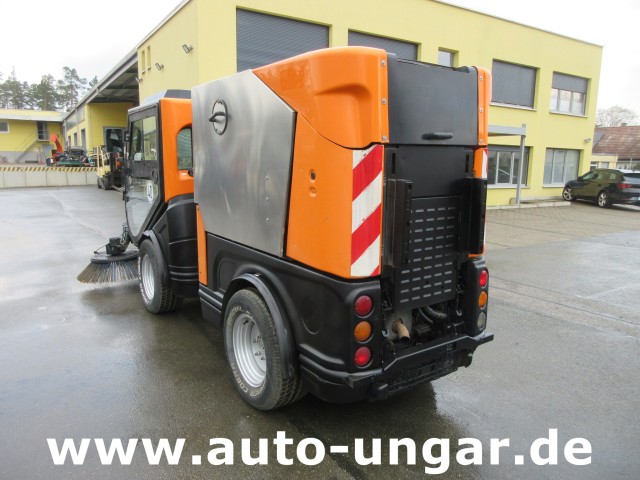 Nilfisk - CityRanger CR 3500 Schmidt Kehrmaschine 4x4 mit Kärcher Druckreiniger