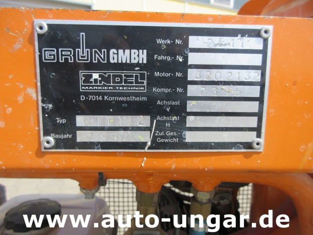Zindel - City 2 Hofmann H8 Markiermaschine Striper Straßenmarkierung eigener Antrieb