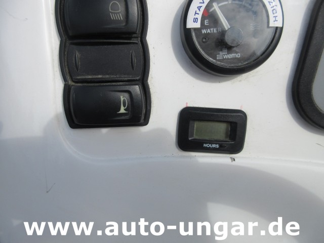 Dupon - Euroglass Elektra 80V IceResurfacer Elektro Eisbearbeitungsmaschine Zamboni