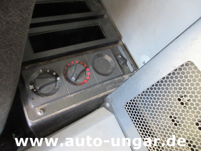 Multicar - Tremo X56 CMAR Hybre 2000 EU5  Allrad 4x4x4 Schwemmfahrzeug Streetwasher