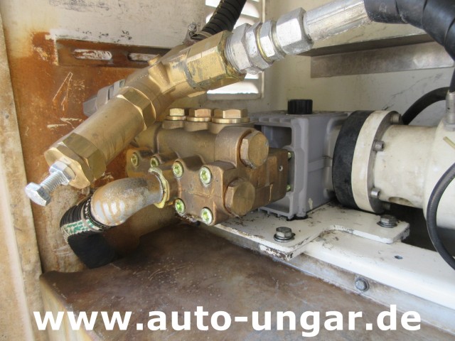 Multicar - Tremo X56 CMAR Hybre 2000 EU5  Allrad 4x4x4 Schwemmfahrzeug Streetwasher