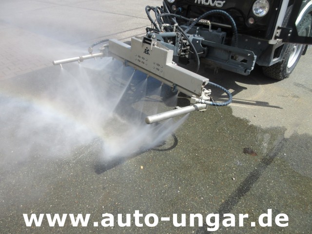 Holder - Rasco Muvo Cristal CH 3000 BP Schwemmfahrzeug 4x4x4 aus 2017 Streetwasher