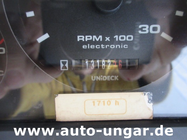 Ravo - 560 Kehrmaschine mit 3. Besen Euro 5 Baujahr 2013 Kommunalfahrzeug
