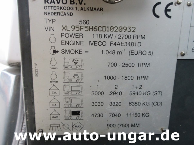 Ravo - 560 Kehrmaschine mit 3. Besen Euro 5 Baujahr 2013 Kommunalfahrzeug