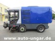 Ravo - 560 Kehrmaschine mit 3. Besen Euro 5 Baujahr 2013 Kommunalfahrzeug