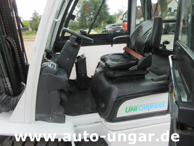 Nissan - DX 30 UniCarriers aus 2018 Meyer Drehgerät Diesel Zinkenversteller 470cm