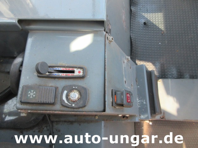 Boschung - Pony P4 T Allrad 4x4 Kipper Kommunalfahrzeug Euro 4 Diesel