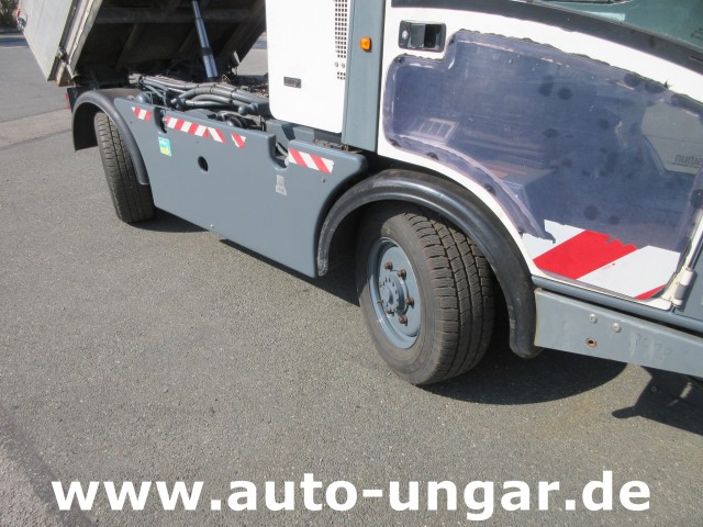 Boschung - Pony P4 T Allrad 4x4 Kipper Kommunalfahrzeug Euro 4 Diesel