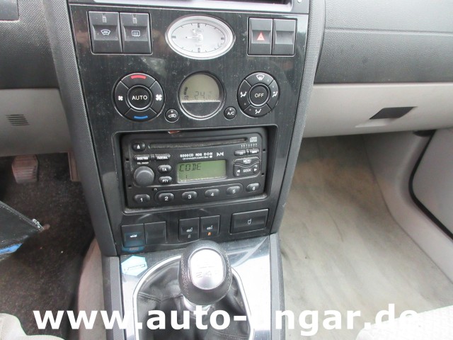 Ford - Mondeo Ghia 1.8l Benzin Limousine 1. Hand erst 47'km