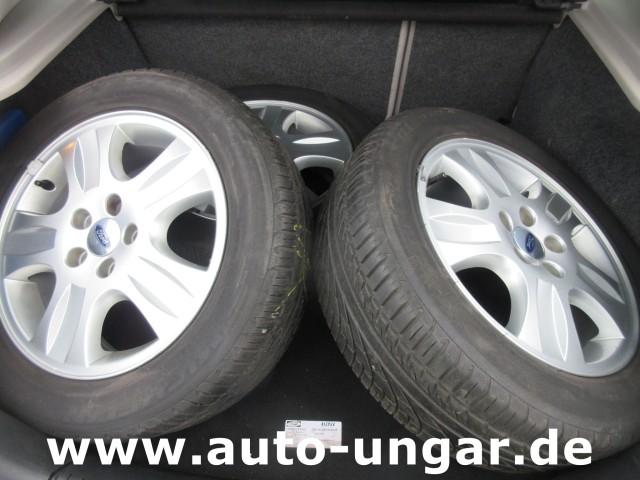Ford - Mondeo Ghia 1.8l Benzin Limousine 1. Hand erst 47'km