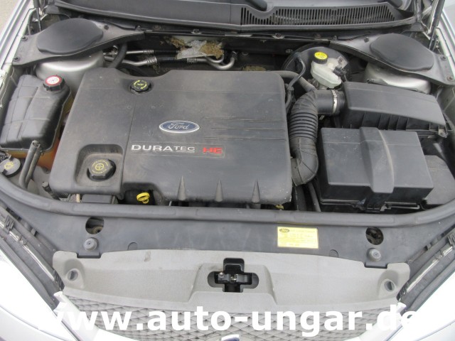 Ford - Mondeo Ghia 1.8l Benzin Limousine 1. Hand erst 47'km