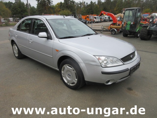 Ford - Mondeo Ghia 1.8l Benzin Limousine 1. Hand erst 47'km
