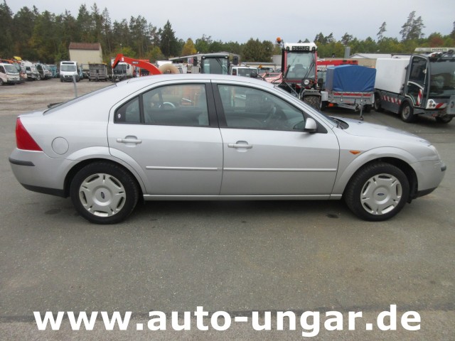 Ford - Mondeo Ghia 1.8l Benzin Limousine 1. Hand erst 47'km